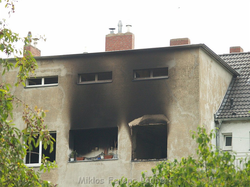 Wohnungsbrand 1 Brandtote Koeln Buchheim Dortmunderstr P92.JPG